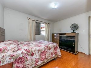 Image 19 - 922385