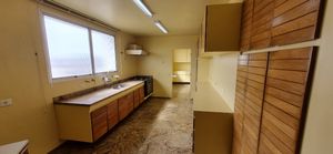 Image 19 - 922386