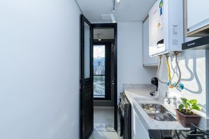 Image 13 - 922389