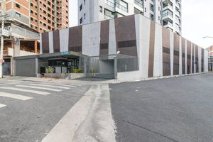 Image 35 - 922389