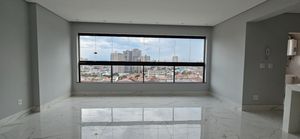 Image 5 - 922404