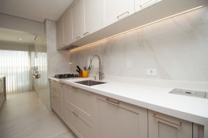 Image 29 - 922415