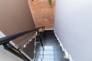 Image 63 - 922417