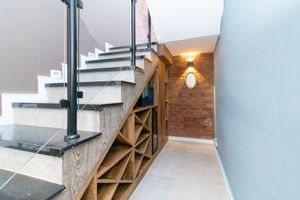 Image 88 - 922417