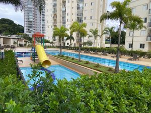 Image 17 - 922427