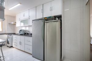 Image 30 - 922436