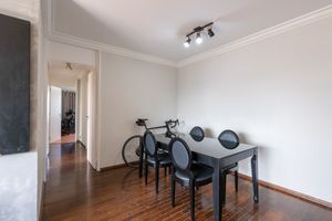 Image 4 - 922436