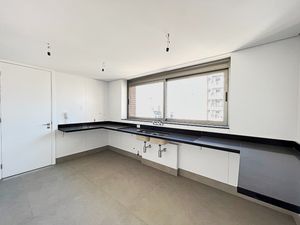 Image 43 - 922444