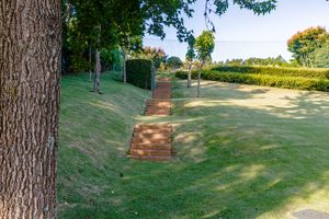 Image 101 - 922447