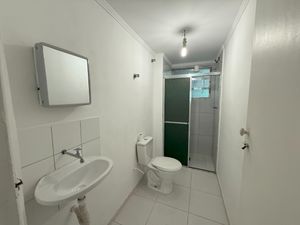 Image 4 - 922450