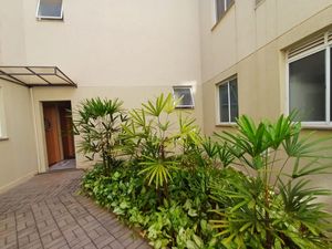 Image 16 - 922452