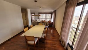 Image 6 - 922455