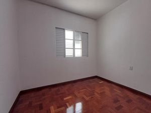 Image 19 - 922458