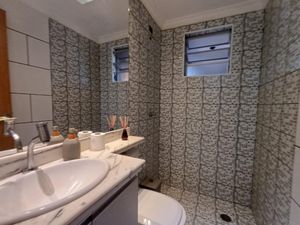 Image 19 - 922459