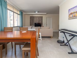 Image 3 - 922487