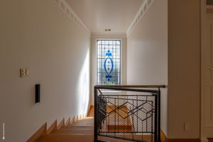 Image 13 - 922491