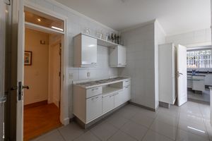 Image 27 - 922491