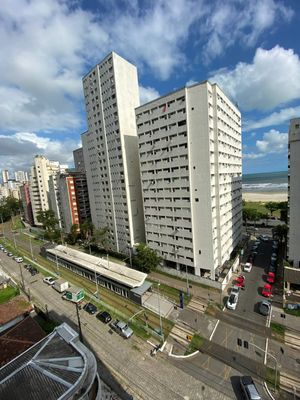 Image 20 - 922494
