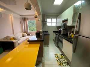 Image 9 - 922494