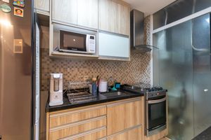 Image 4 - 922496