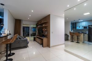 Image 1 - 922496