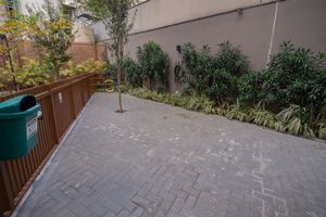 Image 38 - 922497