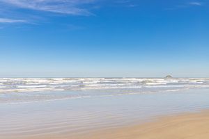 Image 82 - 922503