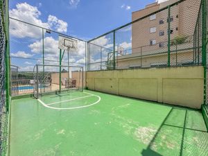 Image 8 - 922518