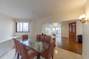 Image 35 - 922519