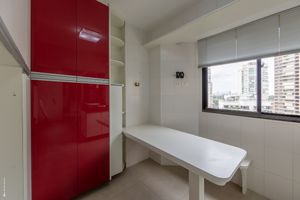 Image 65 - 922519