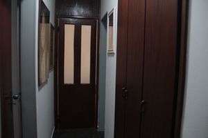 Image 32 - 922530