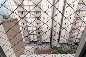 Image 8 - 922531