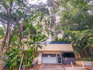Image 34 - 922533