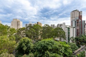 Image 8 - 922542