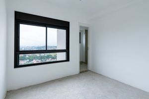 Image 21 - 922544