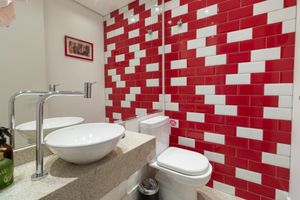 Image 13 - 922552