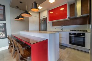 Image 6 - 922552