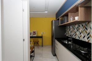Image 5 - 922555