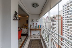 Image 7 - 922558