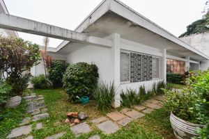 Image 68 - 922565