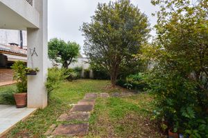 Image 61 - 922565