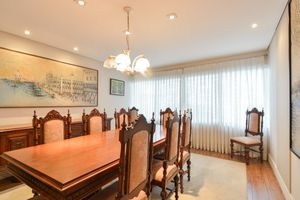 Image 12 - 922565