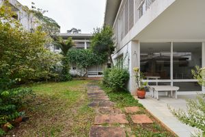 Image 60 - 922565