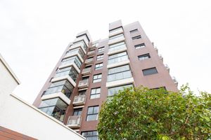 Image 42 - 922571