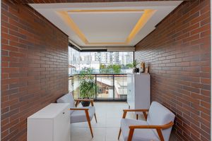 Image 4 - 922571