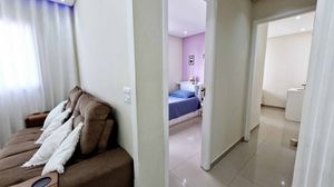 Image 4 - 922580