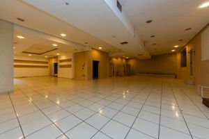 Image 10 - 922581