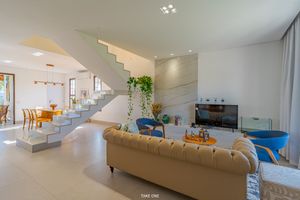 Image 21 - 922583