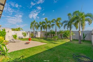 Image 6 - 922583