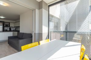 Image 34 - 922584